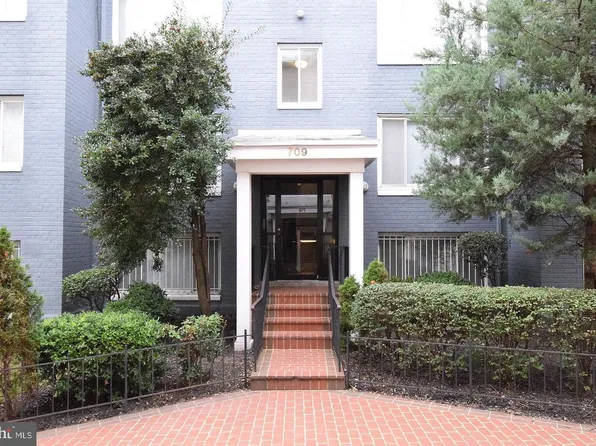 709 Brandywine St SE APT 302, Washington, DC 20032