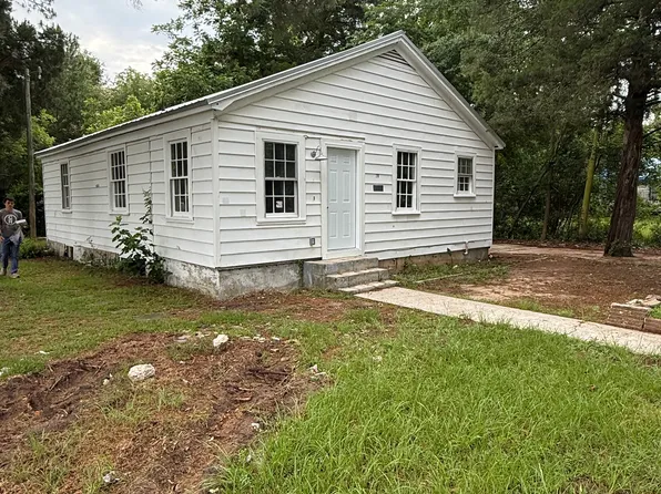 210 N Central St, Albany, GA 31705