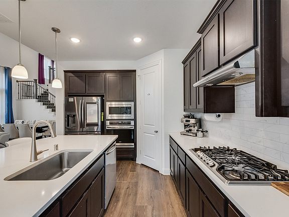 3rd image of 4407 Cinnamon Stone Dr