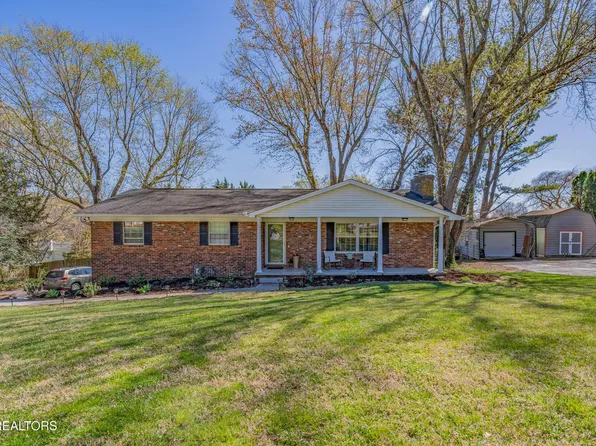 405 W Meadecrest Dr, Knoxville, TN 37923