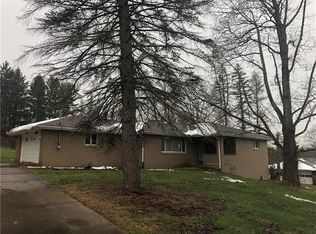 540 Taylor Dr, Canonsburg, PA 15317