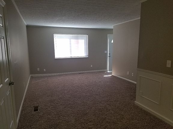 3rd image of 11671 Holgate Dr