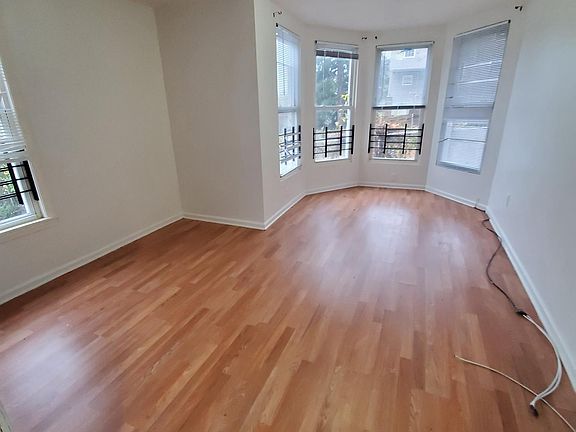 3rd image of 435 Stuyvesant Ave APT 1