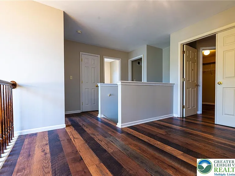 127 Highlands Cir — Photo 14