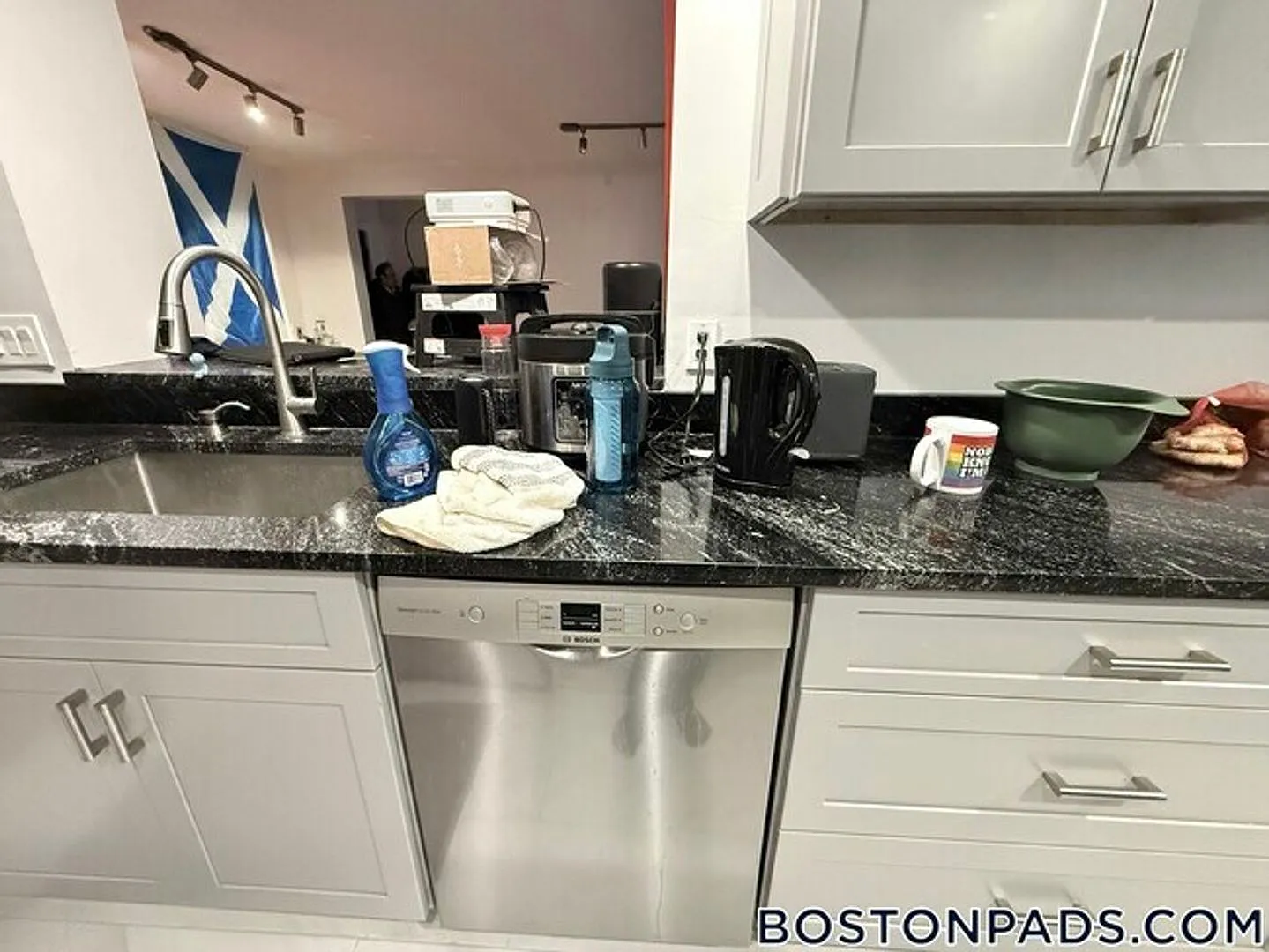 452 Park Dr — Photo 4