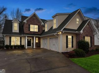 9126 Golfview Cir, Covington, GA 30014