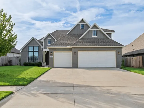7121 E Queens St, Broken Arrow, OK 74014