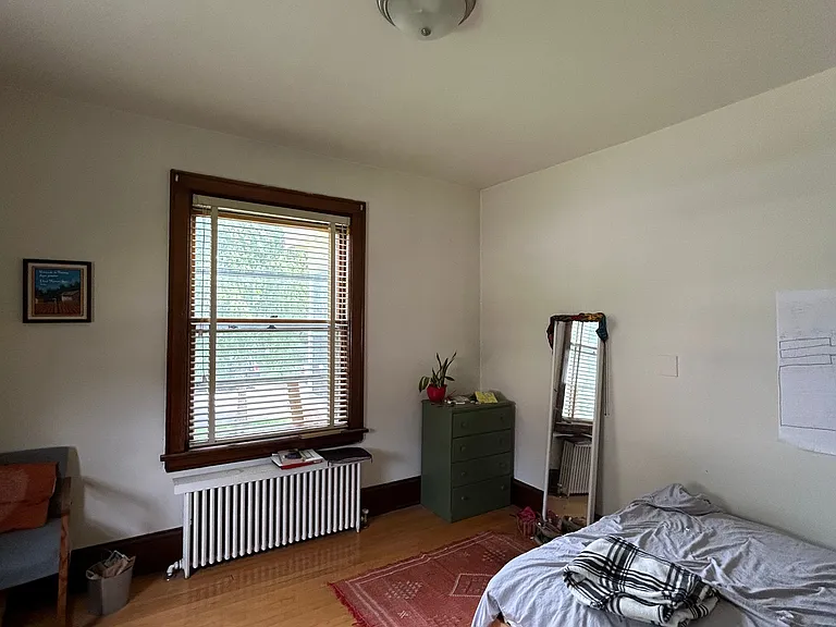 652 Van Buren St NE #2 — Photo 4