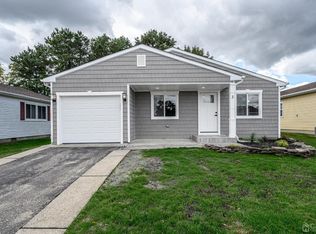 3 Claremont St, Toms River, NJ 08757