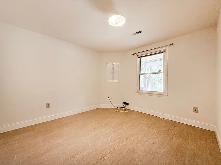 10240 Arizona Cir — Photo 20