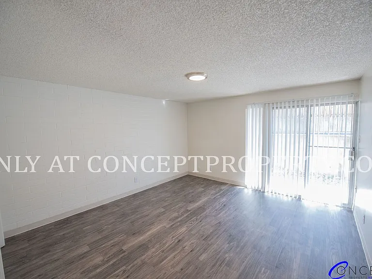 1155 E 200 S — Photo 39