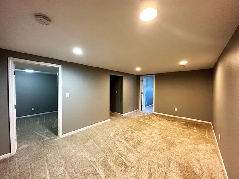 1318 SW Lynn Dr — Photo 13