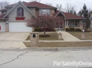 1756 W Whispering Ct, Addison, IL 60101