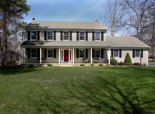 10 Woods Rd, New Egypt, NJ 08533