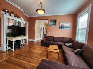 133 Vinton St #1, Providence, RI 02909