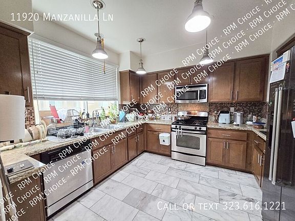 4th image of 11920 Manzanilla Ln