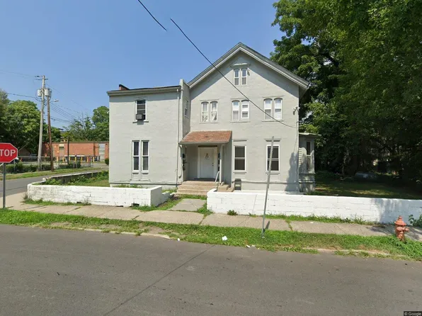 27 Market St, Ellenville, NY