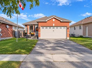 25 Nicholson Dr, Barrie, ON L4N8L7