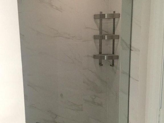 5th image of 5601 Collins Ave APT 1702