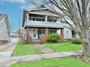 2131 Wascana Ave, Lakewood, OH