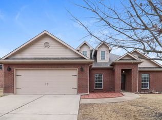 1625 Salado Trl, Weatherford, TX 76087