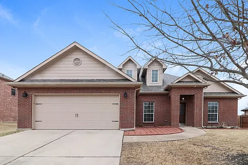 1625 Salado Trl Photo 1