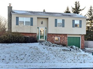 1908 Davis Dr, Norristown, PA 19403