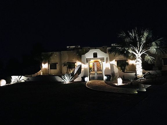 4th image of 3719 E Taos Ln