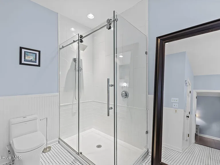 25 McLeod Rd — Photo 22