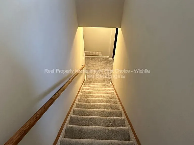 1450 N Green St — Photo 19