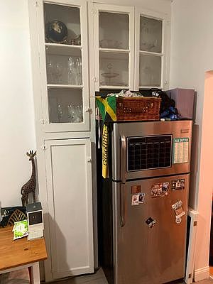 2nd image of 128 Linden St #1A