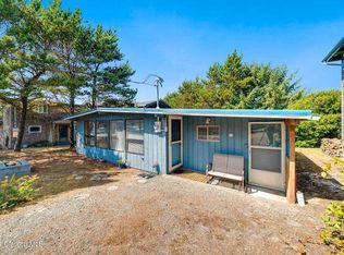 8950 Ocean Crest Ln, Manzanita, OR 97130