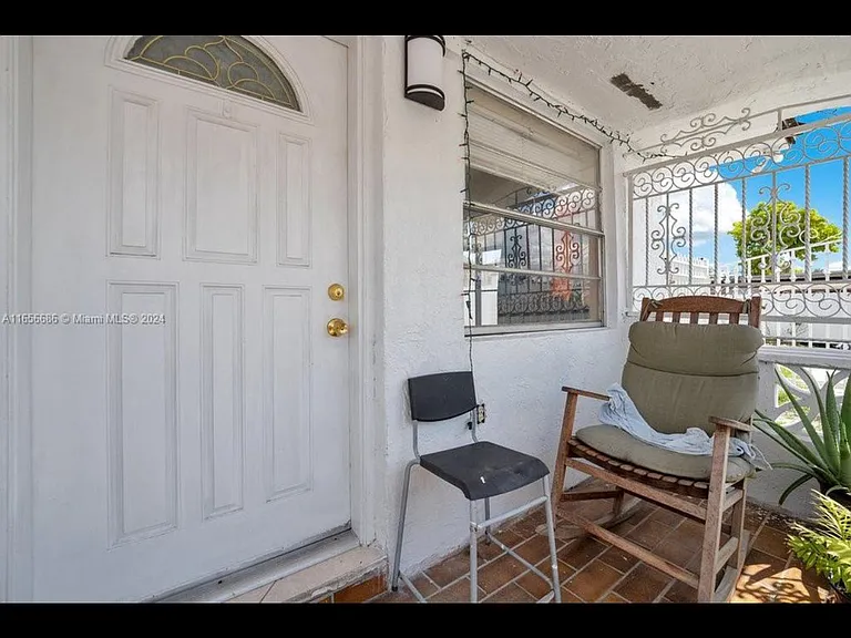 3132 NW 27th St #1 — Photo 3