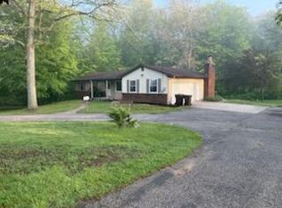 5841 Thirteen Mile Rd NE #A, Rockford, MI 49341