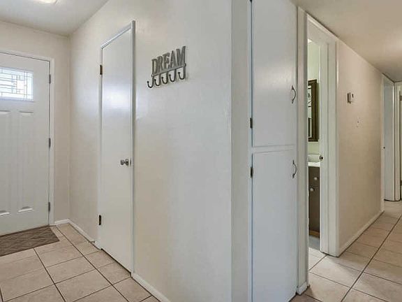 5th image of 3601 W Montebello Ave