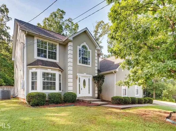 4000 Wychwood Ln, Ellenwood, GA 30294