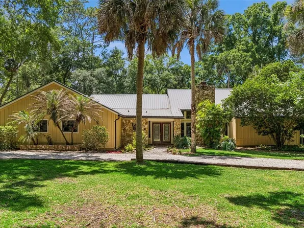 136 Wisteria Dr, Longwood, FL 32779