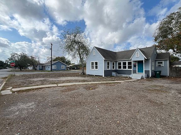 2nd image of 1253 Logan Ave