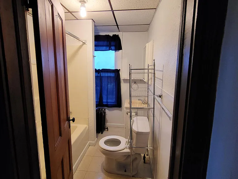 522 S Wilbur Ave #3 — Photo 4