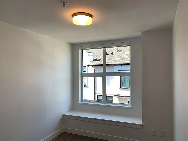 2060 Curling Rd — Photo 8