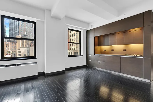 Rented by R New York | media 3