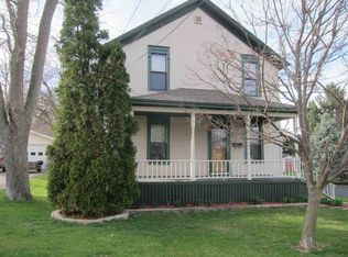 322 2nd Ave, Lodi, WI 53555