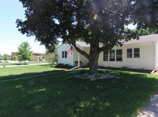 1735 Sager Ave, Waterloo, IA 50701