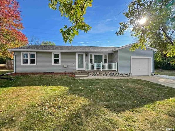 1324 N Stella Ct, Peoria, IL 61604