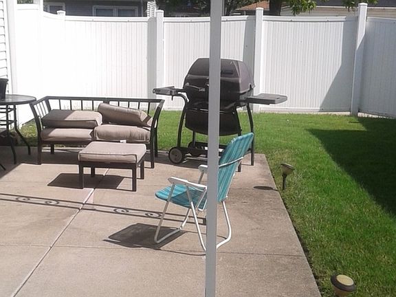 4th image of 9001 S 51st Ave