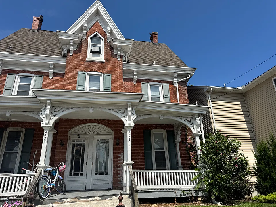 4485 Horseshoe Pike