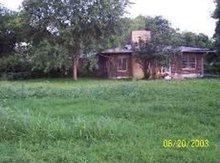 5226 Wildflower Dr, San Antonio, TX 78228