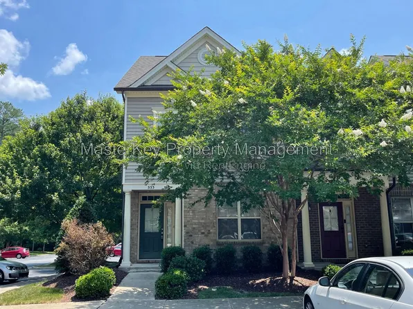 533 Matheson Pl, Cary, NC 27511