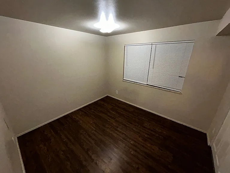 721 Thompson Dr #723-2F — Photo 9