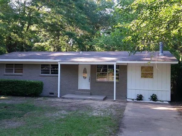 544 Purl Adams Ave, Crestview, FL 32539